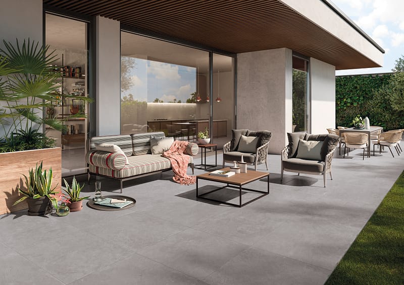 Der frische und cleane skandinavische und japanische Stil passt hervorragend zum Frühjahr – und womöglich perfekt zu Ihrer Terrasse!