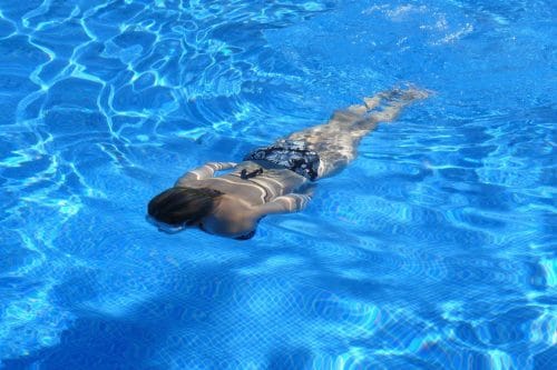 Kleines ABC der Schwimmbadtechnik - Gegenstromschwimmanlage, auch Jetstream genannt